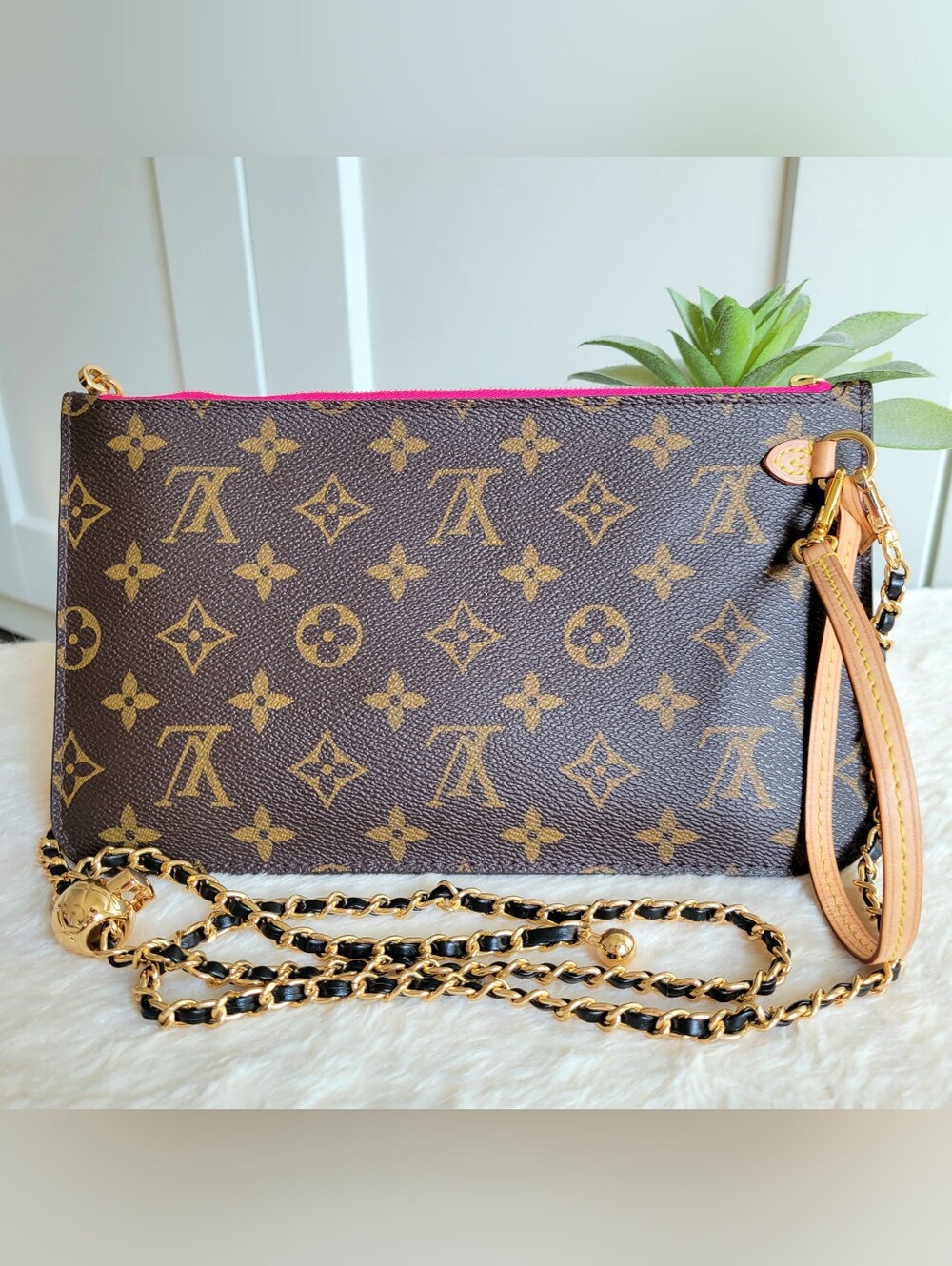 💕 LOUIS VUITTON Neverfull Monogram "PEONY" Mm/Gm Clutch/ Wristlet/Crossbody